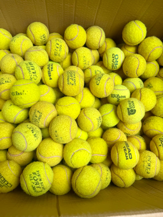 100x Tennis Balls in Very Good Condition – Well-Known Brands at a Reduced Price
